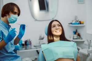 Caries iniciales pueden afectar tambien a adultos