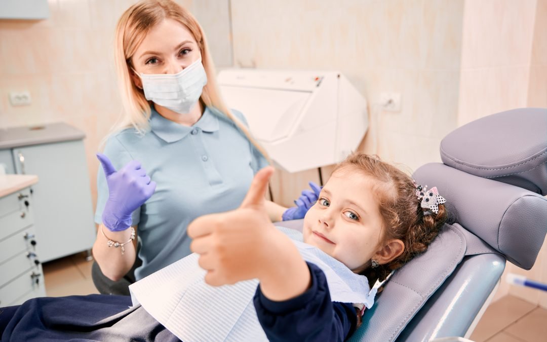 una niña a proposito de Caries en niños