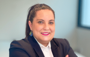 Foto de perfil de Lidia González Cabrera, Auxiliar de Administración y Recepción, encargada de la bienvenida al paciente.