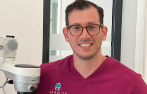 Foto de perfil del Dr. Ariel Fernández, especialista en Endodoncia, experto en tratamientos de endodoncia sin dolor.