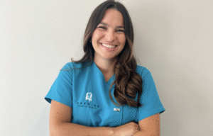 Foto de perfil de la Dra. Liselotte Sieper, especialista en Odontología Restauradora.